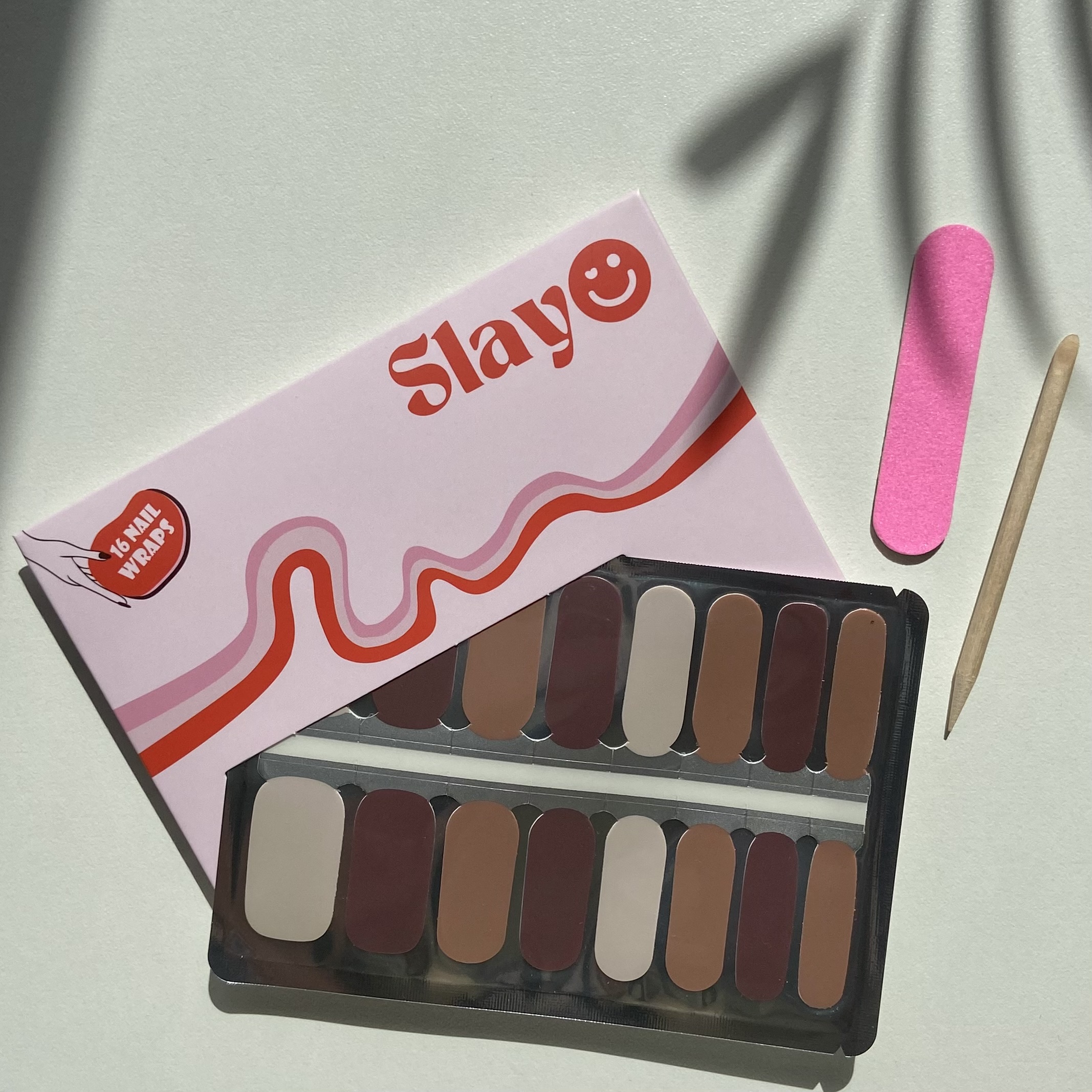 Brownie Bash Nail Wraps, bruine nagel stickers makkelijk en zelf thuis aanbrengen.
