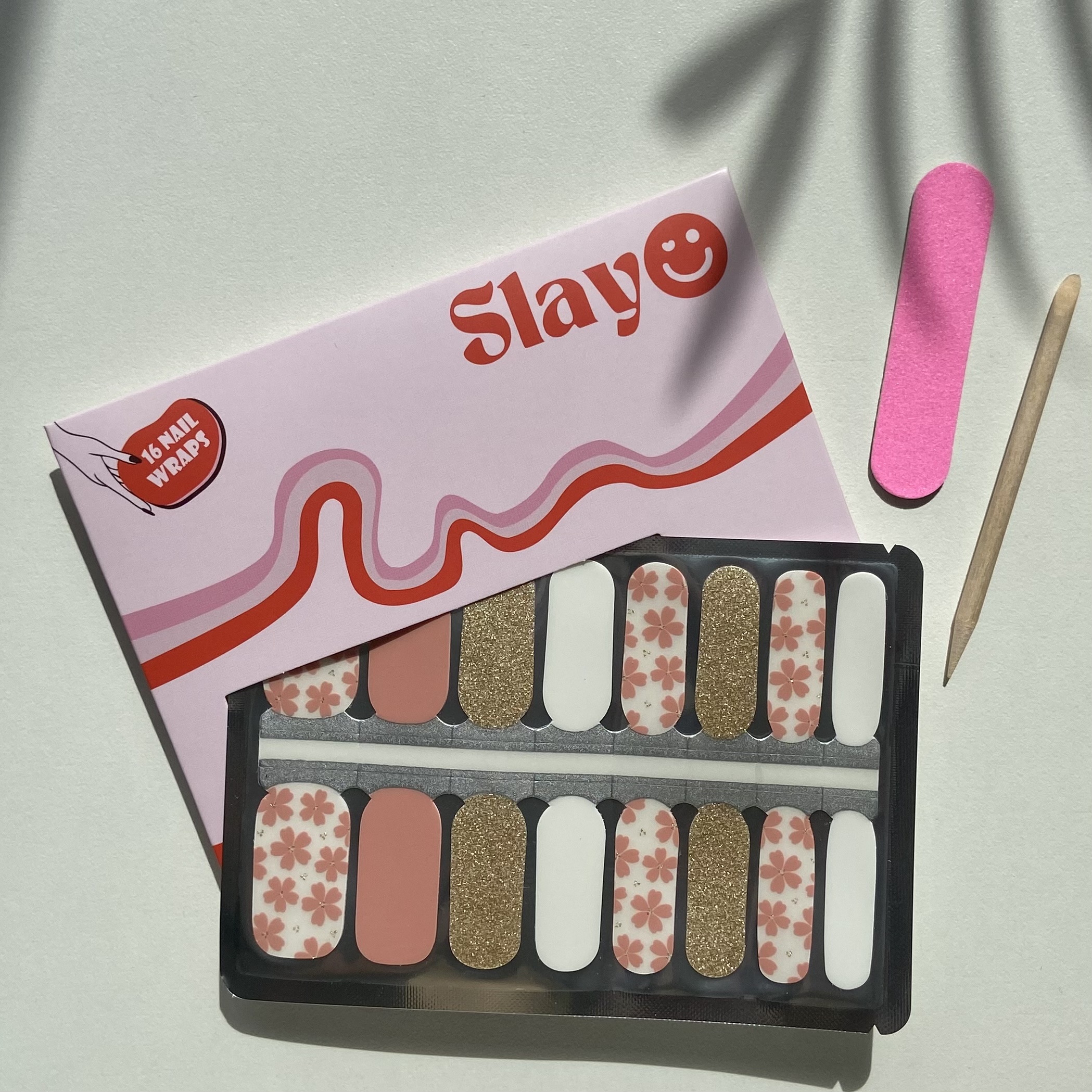 Glitzy Garden, nail wrap stickers met bloemenprint