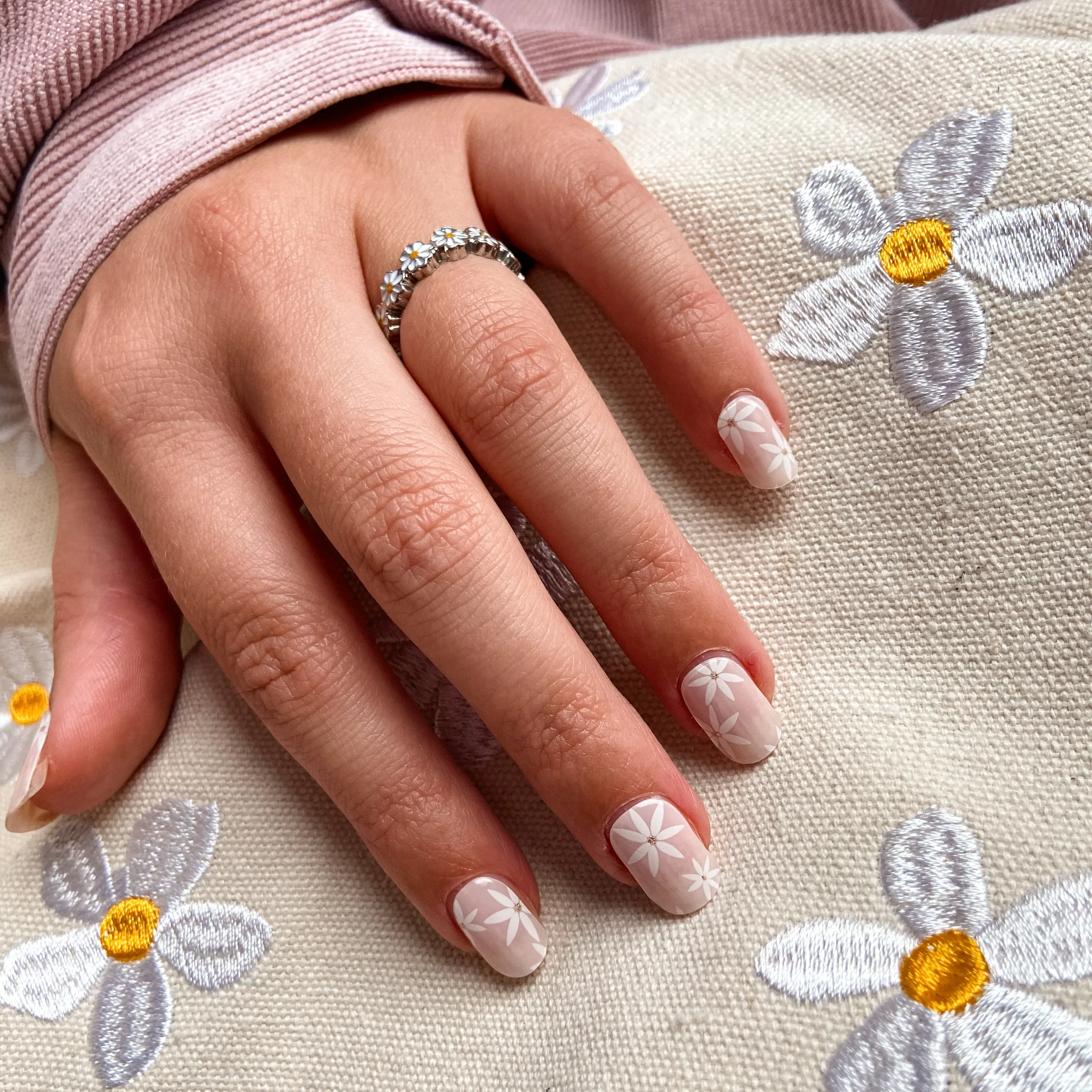 Blooming Blast Gel Nail Wrap Blooming Blast, gel nail wraps met een hippe bloemenprint