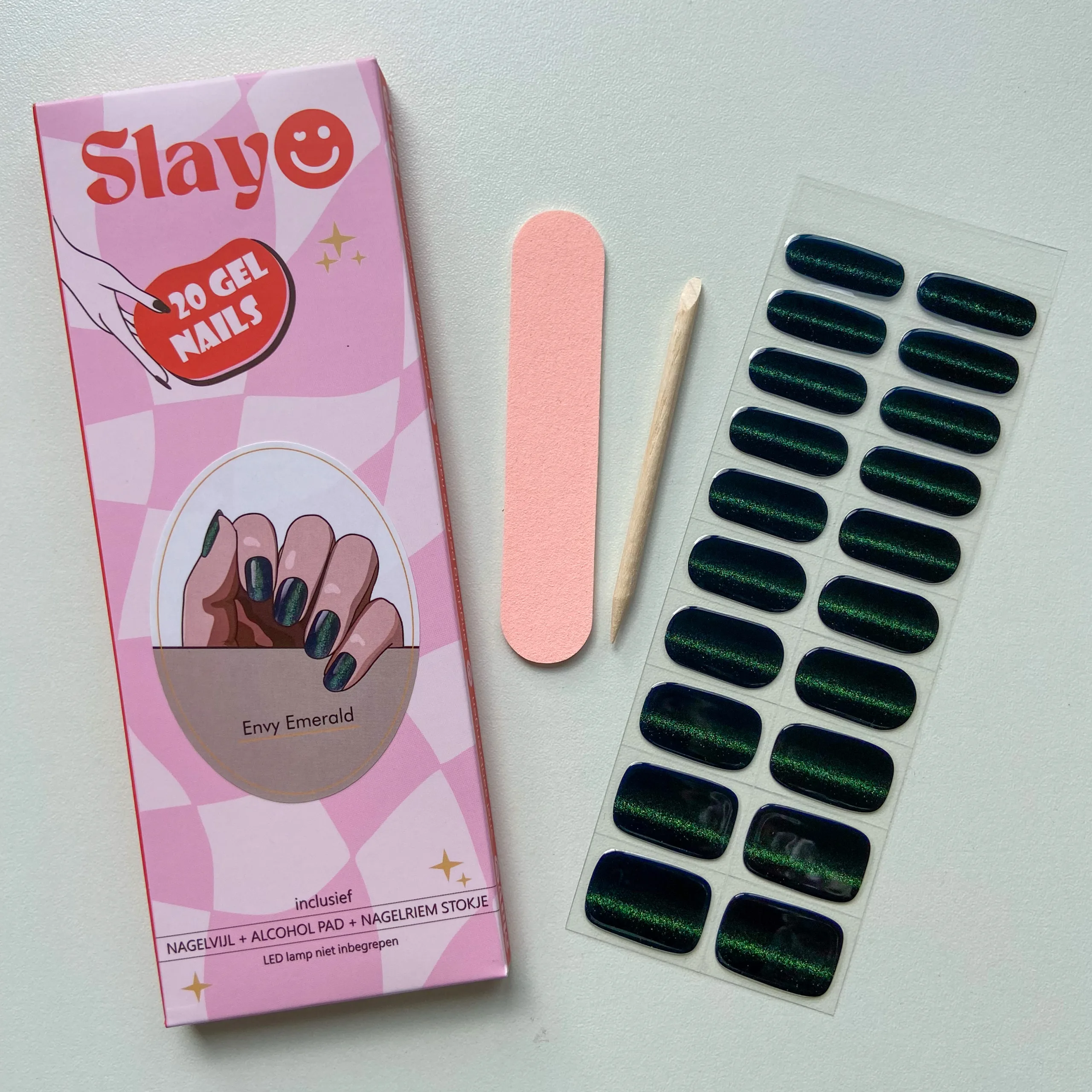 Envy Emerald NG200165 donkergroene cat eye gel nagelstickers