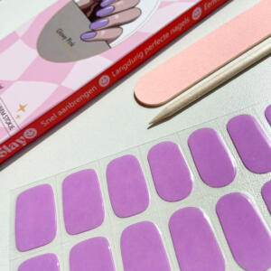 glowy pink, glow in the dark gellak nagelstickers
