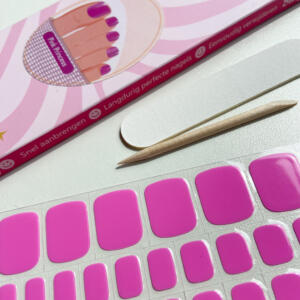 pedicure gellak stickers in een felroze kleur
