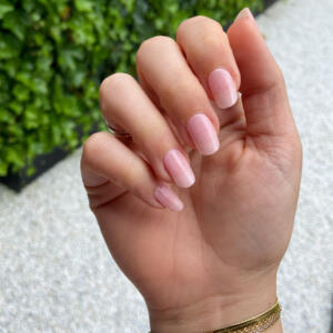 lichtroze nagelstickers, natural nagels