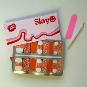 oranje nail wraps voor koningsdag. met een speelse zebraprint.