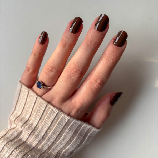 Gel Nail Wraps Dark Roast Gel Nail Wraps in de kleur donker bruin