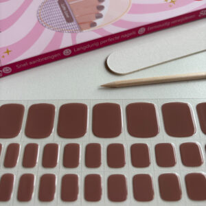 latte bruin gellak pedicure stickers