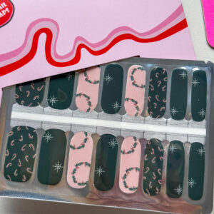 kerst nagelstickers, groen en roze met kerstdetails