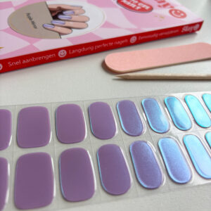 paarse spiegeleffect gellak nagels